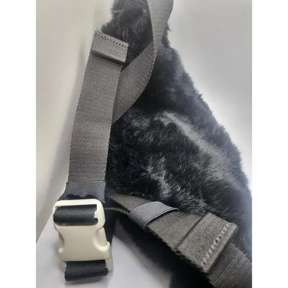 Nike x Olivia Kim Heritage Faux Fur Waist Bag Fanny Pack CT7959-010 - Picture 7 of 11